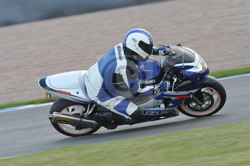 Motorcycle action photographs;donington;donington park leicestershire;donington photographs;event digital images;eventdigitalimages;no limits trackday;peter wileman photography;trackday;trackday digital images;trackday photos
