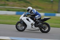 Motorcycle-action-photographs;donington;donington-park-leicestershire;donington-photographs;event-digital-images;eventdigitalimages;no-limits-trackday;peter-wileman-photography;trackday;trackday-digital-images;trackday-photos