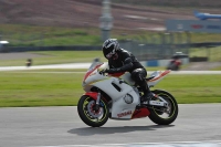 Motorcycle-action-photographs;donington;donington-park-leicestershire;donington-photographs;event-digital-images;eventdigitalimages;no-limits-trackday;peter-wileman-photography;trackday;trackday-digital-images;trackday-photos