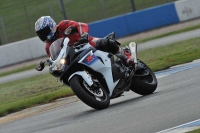 Motorcycle-action-photographs;donington;donington-park-leicestershire;donington-photographs;event-digital-images;eventdigitalimages;no-limits-trackday;peter-wileman-photography;trackday;trackday-digital-images;trackday-photos