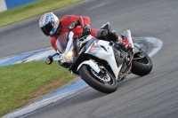 Motorcycle-action-photographs;donington;donington-park-leicestershire;donington-photographs;event-digital-images;eventdigitalimages;no-limits-trackday;peter-wileman-photography;trackday;trackday-digital-images;trackday-photos