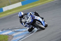 Motorcycle-action-photographs;donington;donington-park-leicestershire;donington-photographs;event-digital-images;eventdigitalimages;no-limits-trackday;peter-wileman-photography;trackday;trackday-digital-images;trackday-photos