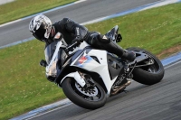 Motorcycle-action-photographs;donington;donington-park-leicestershire;donington-photographs;event-digital-images;eventdigitalimages;no-limits-trackday;peter-wileman-photography;trackday;trackday-digital-images;trackday-photos