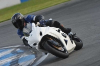 Motorcycle-action-photographs;donington;donington-park-leicestershire;donington-photographs;event-digital-images;eventdigitalimages;no-limits-trackday;peter-wileman-photography;trackday;trackday-digital-images;trackday-photos