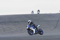 Motorcycle-action-photographs;donington;donington-park-leicestershire;donington-photographs;event-digital-images;eventdigitalimages;no-limits-trackday;peter-wileman-photography;trackday;trackday-digital-images;trackday-photos