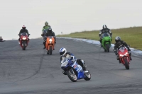 Motorcycle-action-photographs;donington;donington-park-leicestershire;donington-photographs;event-digital-images;eventdigitalimages;no-limits-trackday;peter-wileman-photography;trackday;trackday-digital-images;trackday-photos