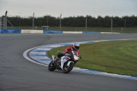 Motorcycle-action-photographs;donington;donington-park-leicestershire;donington-photographs;event-digital-images;eventdigitalimages;no-limits-trackday;peter-wileman-photography;trackday;trackday-digital-images;trackday-photos