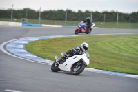 Motorcycle-action-photographs;donington;donington-park-leicestershire;donington-photographs;event-digital-images;eventdigitalimages;no-limits-trackday;peter-wileman-photography;trackday;trackday-digital-images;trackday-photos