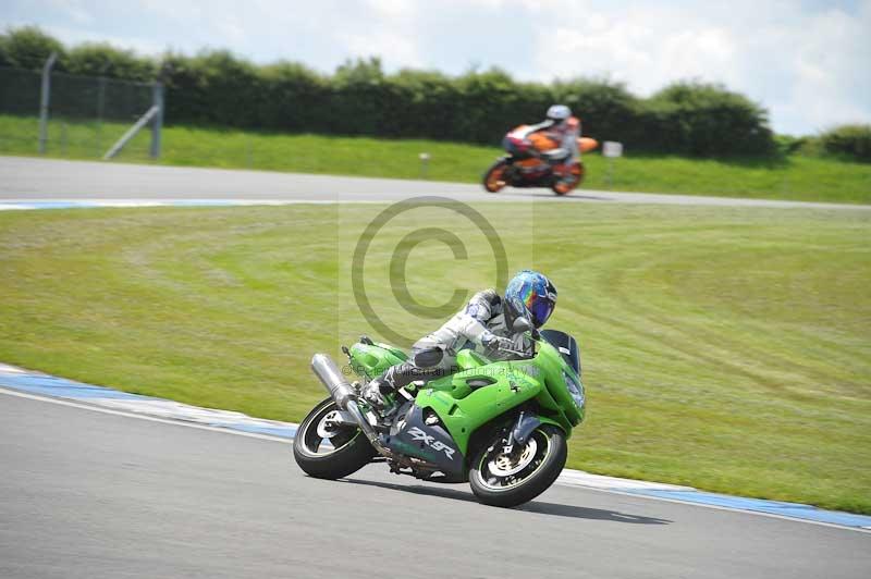 Motorcycle action photographs;donington;donington park leicestershire;donington photographs;event digital images;eventdigitalimages;no limits trackday;peter wileman photography;trackday;trackday digital images;trackday photos