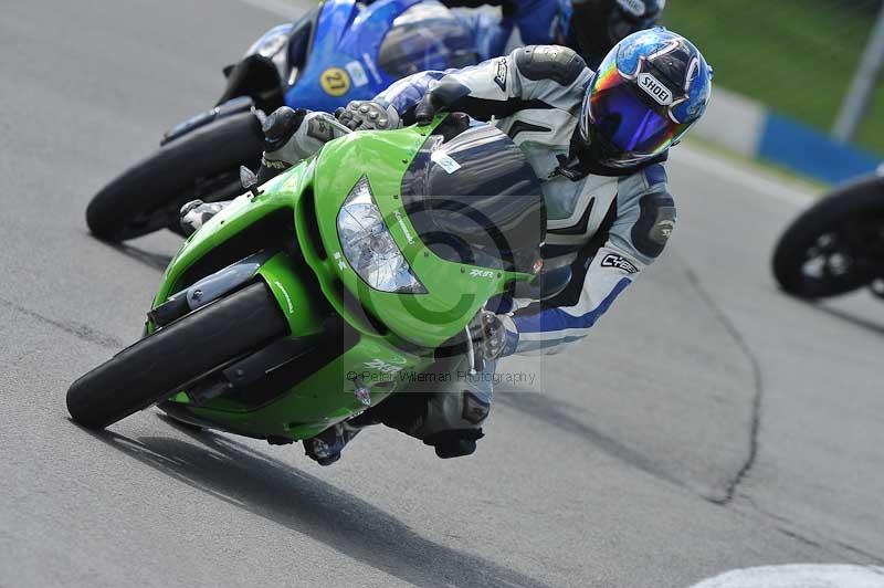 Motorcycle action photographs;donington;donington park leicestershire;donington photographs;event digital images;eventdigitalimages;no limits trackday;peter wileman photography;trackday;trackday digital images;trackday photos