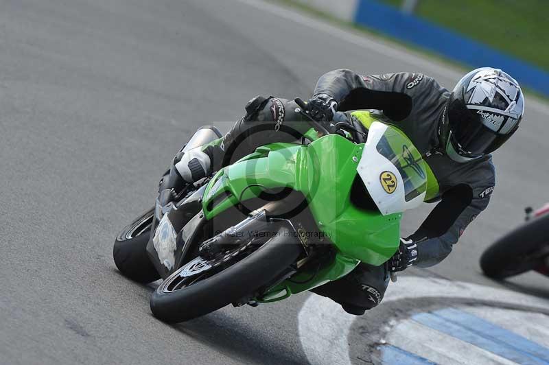 Motorcycle action photographs;donington;donington park leicestershire;donington photographs;event digital images;eventdigitalimages;no limits trackday;peter wileman photography;trackday;trackday digital images;trackday photos