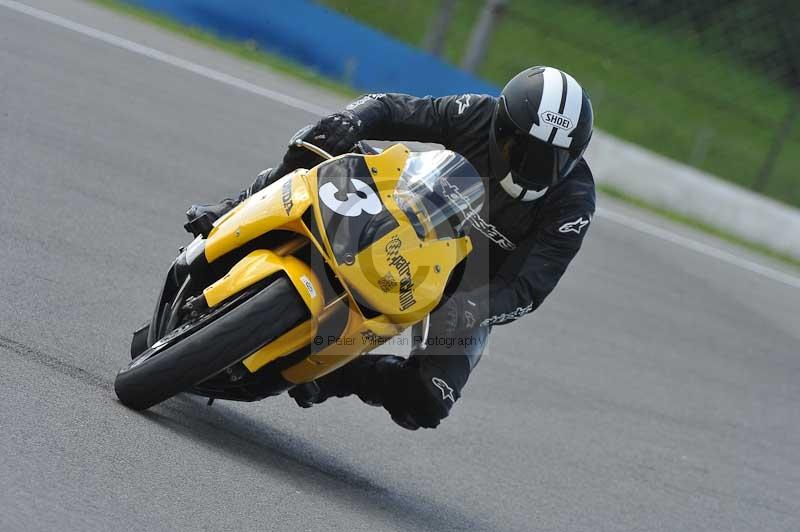 Motorcycle action photographs;donington;donington park leicestershire;donington photographs;event digital images;eventdigitalimages;no limits trackday;peter wileman photography;trackday;trackday digital images;trackday photos