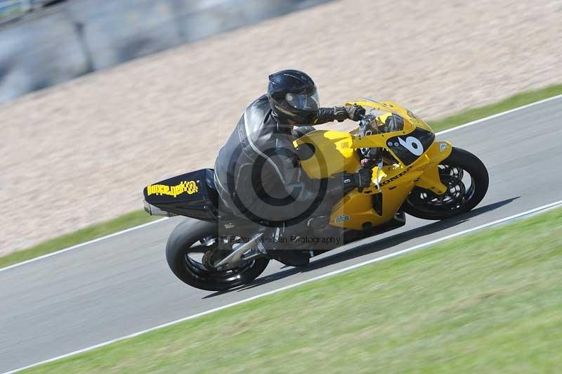 Motorcycle action photographs;donington;donington park leicestershire;donington photographs;event digital images;eventdigitalimages;no limits trackday;peter wileman photography;trackday;trackday digital images;trackday photos
