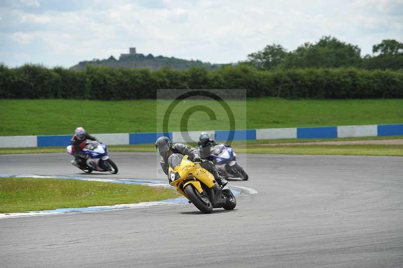 Motorcycle action photographs;donington;donington park leicestershire;donington photographs;event digital images;eventdigitalimages;no limits trackday;peter wileman photography;trackday;trackday digital images;trackday photos