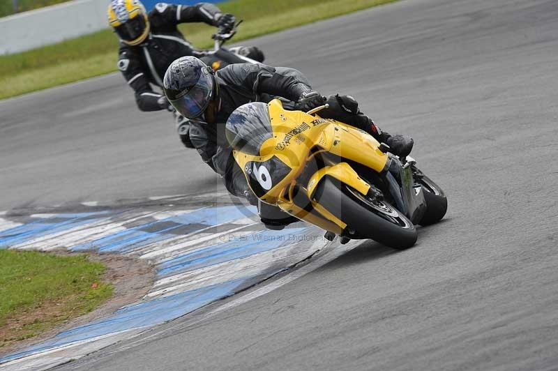 Motorcycle action photographs;donington;donington park leicestershire;donington photographs;event digital images;eventdigitalimages;no limits trackday;peter wileman photography;trackday;trackday digital images;trackday photos