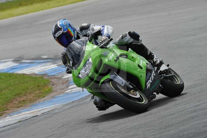 Motorcycle action photographs;donington;donington park leicestershire;donington photographs;event digital images;eventdigitalimages;no limits trackday;peter wileman photography;trackday;trackday digital images;trackday photos