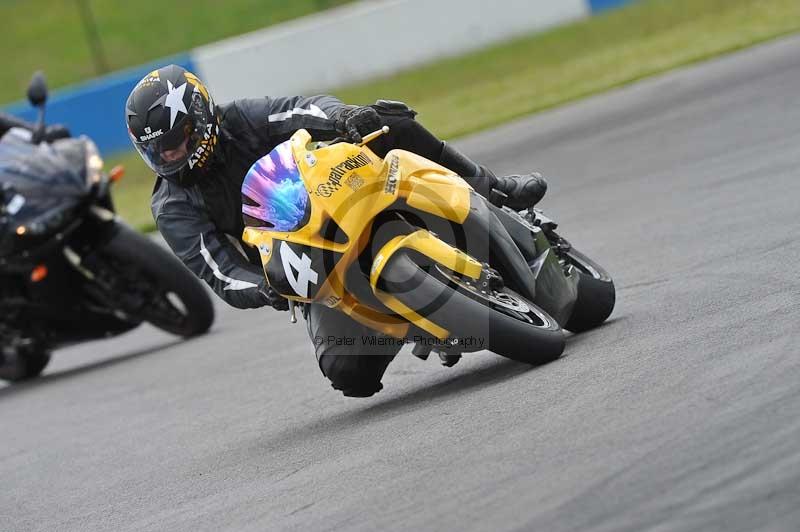 Motorcycle action photographs;donington;donington park leicestershire;donington photographs;event digital images;eventdigitalimages;no limits trackday;peter wileman photography;trackday;trackday digital images;trackday photos