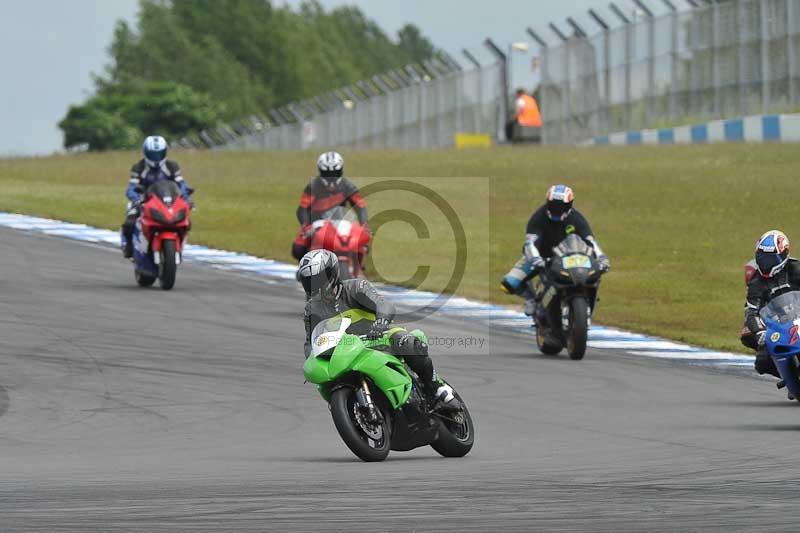 Motorcycle action photographs;donington;donington park leicestershire;donington photographs;event digital images;eventdigitalimages;no limits trackday;peter wileman photography;trackday;trackday digital images;trackday photos