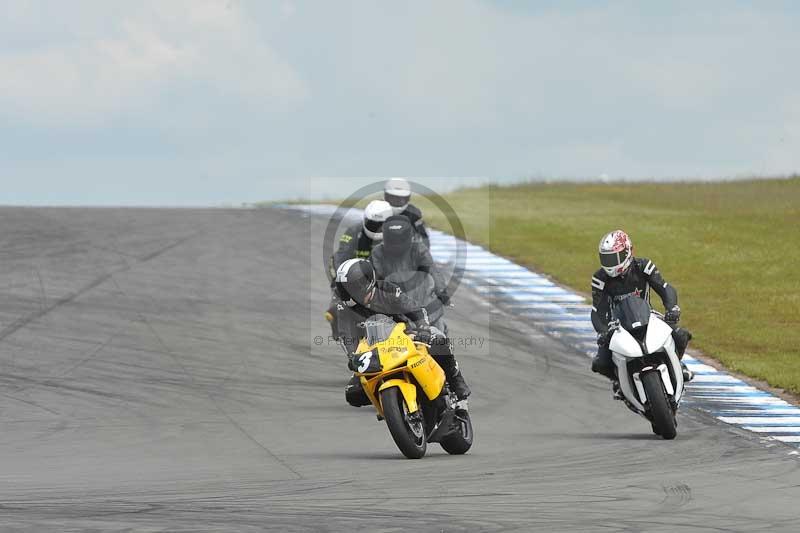 Motorcycle action photographs;donington;donington park leicestershire;donington photographs;event digital images;eventdigitalimages;no limits trackday;peter wileman photography;trackday;trackday digital images;trackday photos