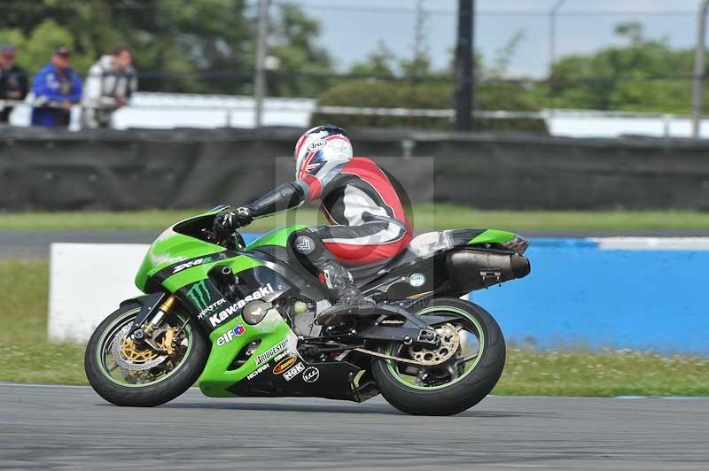 Motorcycle action photographs;donington;donington park leicestershire;donington photographs;event digital images;eventdigitalimages;no limits trackday;peter wileman photography;trackday;trackday digital images;trackday photos
