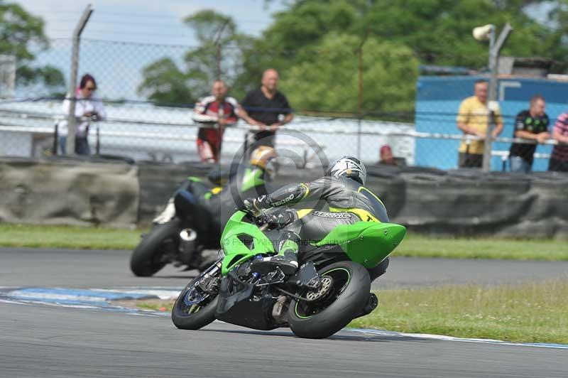 Motorcycle action photographs;donington;donington park leicestershire;donington photographs;event digital images;eventdigitalimages;no limits trackday;peter wileman photography;trackday;trackday digital images;trackday photos