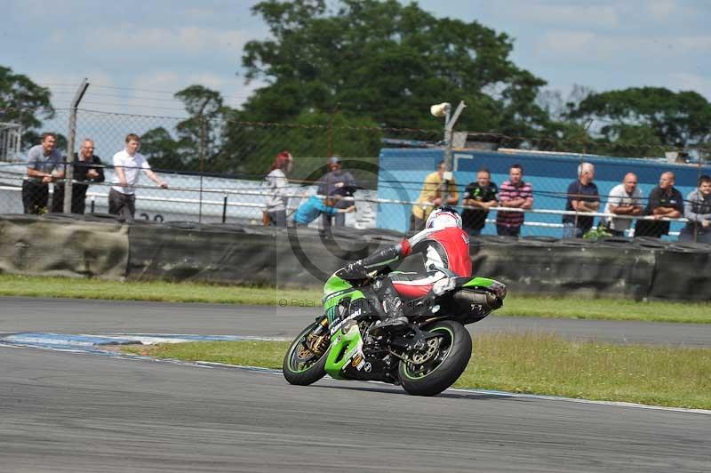 Motorcycle action photographs;donington;donington park leicestershire;donington photographs;event digital images;eventdigitalimages;no limits trackday;peter wileman photography;trackday;trackday digital images;trackday photos