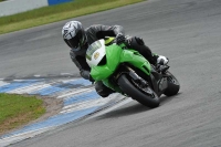 Motorcycle-action-photographs;donington;donington-park-leicestershire;donington-photographs;event-digital-images;eventdigitalimages;no-limits-trackday;peter-wileman-photography;trackday;trackday-digital-images;trackday-photos