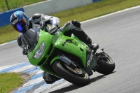 Motorcycle-action-photographs;donington;donington-park-leicestershire;donington-photographs;event-digital-images;eventdigitalimages;no-limits-trackday;peter-wileman-photography;trackday;trackday-digital-images;trackday-photos