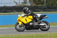 Motorcycle-action-photographs;donington;donington-park-leicestershire;donington-photographs;event-digital-images;eventdigitalimages;no-limits-trackday;peter-wileman-photography;trackday;trackday-digital-images;trackday-photos