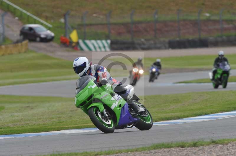 Motorcycle action photographs;donington;donington park leicestershire;donington photographs;event digital images;eventdigitalimages;no limits trackday;peter wileman photography;trackday;trackday digital images;trackday photos