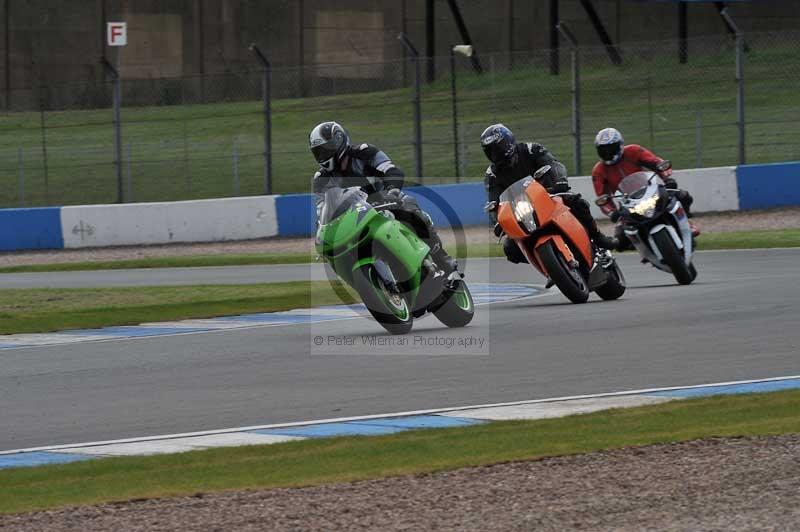 Motorcycle action photographs;donington;donington park leicestershire;donington photographs;event digital images;eventdigitalimages;no limits trackday;peter wileman photography;trackday;trackday digital images;trackday photos