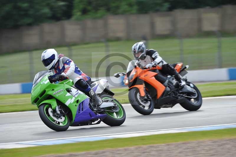Motorcycle action photographs;donington;donington park leicestershire;donington photographs;event digital images;eventdigitalimages;no limits trackday;peter wileman photography;trackday;trackday digital images;trackday photos