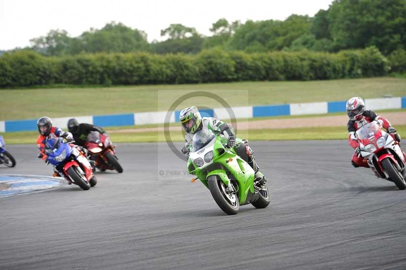 Motorcycle action photographs;donington;donington park leicestershire;donington photographs;event digital images;eventdigitalimages;no limits trackday;peter wileman photography;trackday;trackday digital images;trackday photos