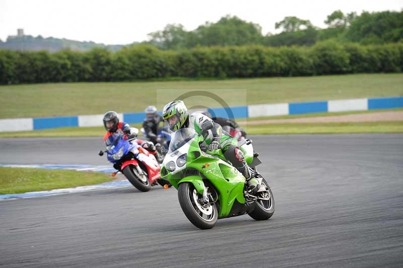 Motorcycle action photographs;donington;donington park leicestershire;donington photographs;event digital images;eventdigitalimages;no limits trackday;peter wileman photography;trackday;trackday digital images;trackday photos