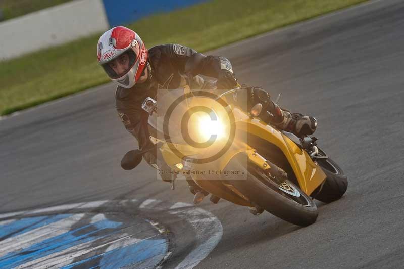 Motorcycle action photographs;donington;donington park leicestershire;donington photographs;event digital images;eventdigitalimages;no limits trackday;peter wileman photography;trackday;trackday digital images;trackday photos