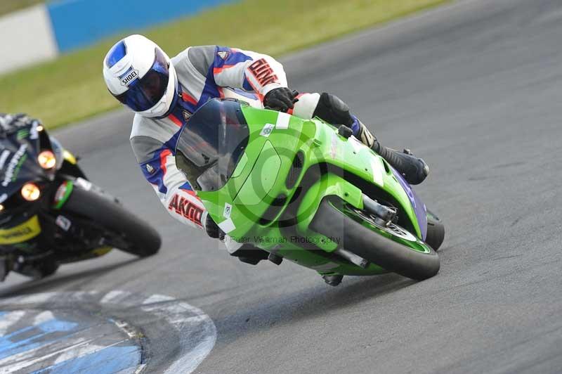 Motorcycle action photographs;donington;donington park leicestershire;donington photographs;event digital images;eventdigitalimages;no limits trackday;peter wileman photography;trackday;trackday digital images;trackday photos