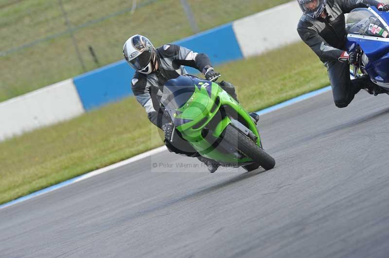 Motorcycle action photographs;donington;donington park leicestershire;donington photographs;event digital images;eventdigitalimages;no limits trackday;peter wileman photography;trackday;trackday digital images;trackday photos