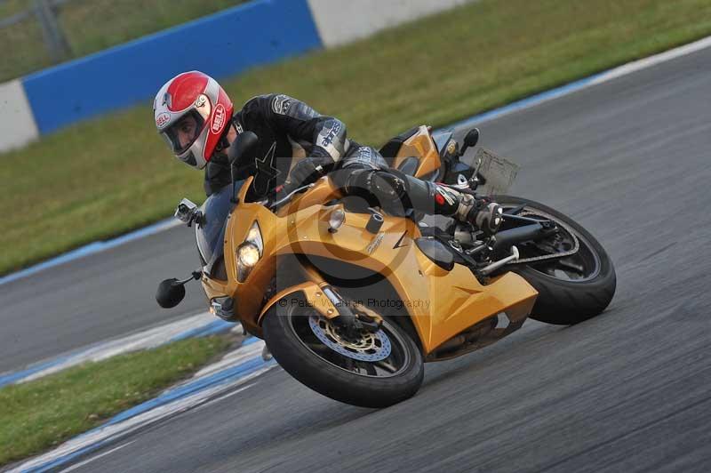 Motorcycle action photographs;donington;donington park leicestershire;donington photographs;event digital images;eventdigitalimages;no limits trackday;peter wileman photography;trackday;trackday digital images;trackday photos