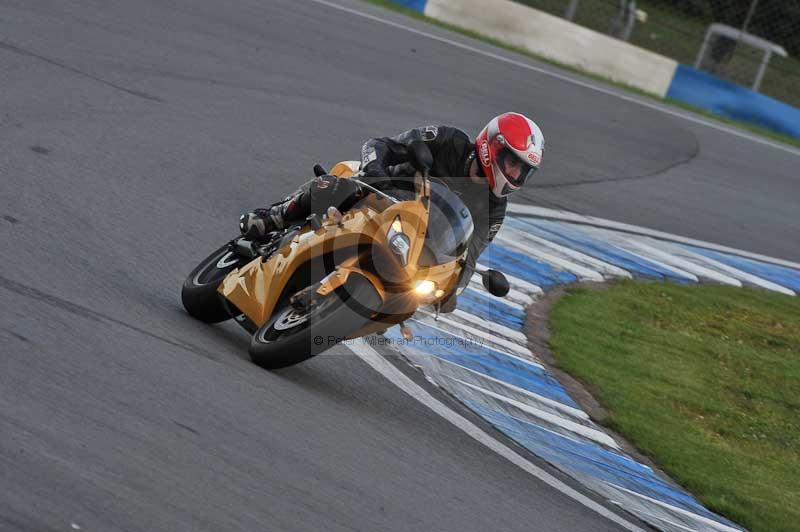 Motorcycle action photographs;donington;donington park leicestershire;donington photographs;event digital images;eventdigitalimages;no limits trackday;peter wileman photography;trackday;trackday digital images;trackday photos