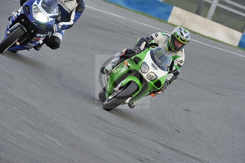 Motorcycle action photographs;donington;donington park leicestershire;donington photographs;event digital images;eventdigitalimages;no limits trackday;peter wileman photography;trackday;trackday digital images;trackday photos