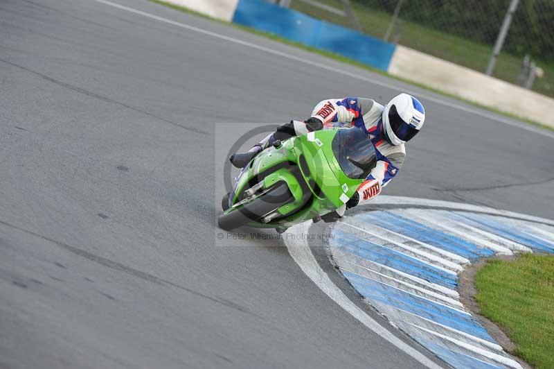 Motorcycle action photographs;donington;donington park leicestershire;donington photographs;event digital images;eventdigitalimages;no limits trackday;peter wileman photography;trackday;trackday digital images;trackday photos