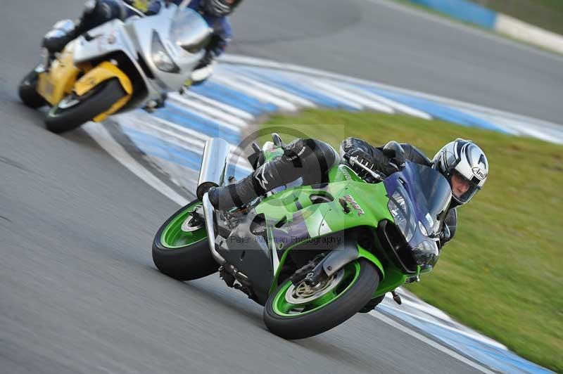 Motorcycle action photographs;donington;donington park leicestershire;donington photographs;event digital images;eventdigitalimages;no limits trackday;peter wileman photography;trackday;trackday digital images;trackday photos