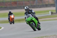 Motorcycle-action-photographs;donington;donington-park-leicestershire;donington-photographs;event-digital-images;eventdigitalimages;no-limits-trackday;peter-wileman-photography;trackday;trackday-digital-images;trackday-photos