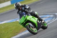 Motorcycle-action-photographs;donington;donington-park-leicestershire;donington-photographs;event-digital-images;eventdigitalimages;no-limits-trackday;peter-wileman-photography;trackday;trackday-digital-images;trackday-photos