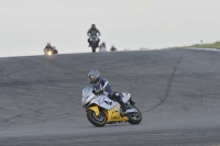 Motorcycle-action-photographs;donington;donington-park-leicestershire;donington-photographs;event-digital-images;eventdigitalimages;no-limits-trackday;peter-wileman-photography;trackday;trackday-digital-images;trackday-photos