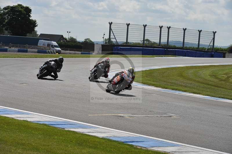 Motorcycle action photographs;donington;donington park leicestershire;donington photographs;event digital images;eventdigitalimages;no limits trackday;peter wileman photography;trackday;trackday digital images;trackday photos