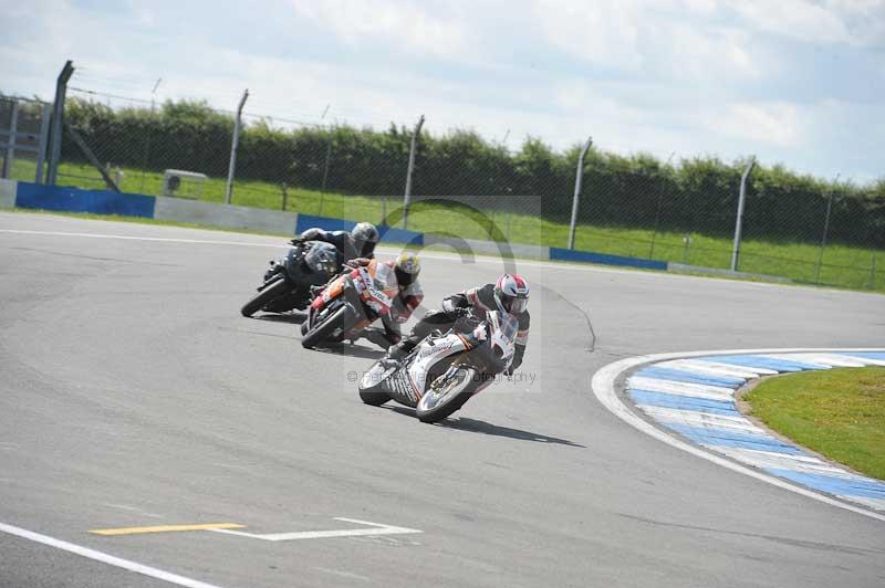 Motorcycle action photographs;donington;donington park leicestershire;donington photographs;event digital images;eventdigitalimages;no limits trackday;peter wileman photography;trackday;trackday digital images;trackday photos