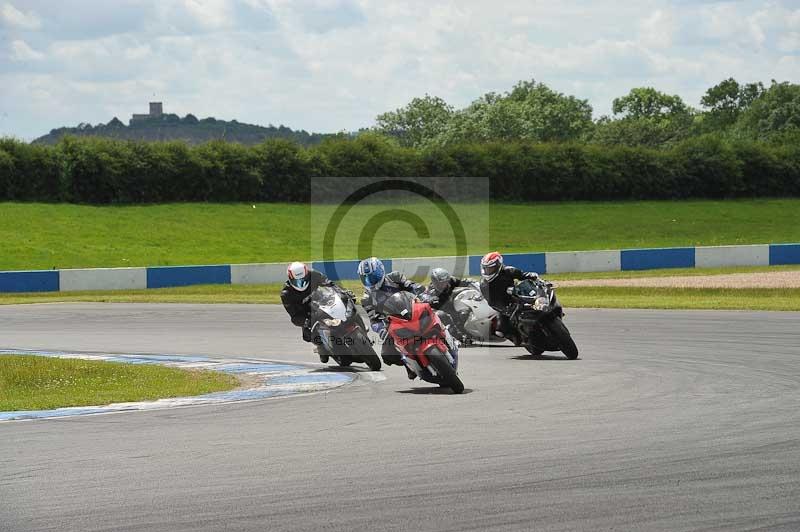 Motorcycle action photographs;donington;donington park leicestershire;donington photographs;event digital images;eventdigitalimages;no limits trackday;peter wileman photography;trackday;trackday digital images;trackday photos