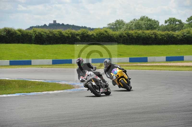 Motorcycle action photographs;donington;donington park leicestershire;donington photographs;event digital images;eventdigitalimages;no limits trackday;peter wileman photography;trackday;trackday digital images;trackday photos