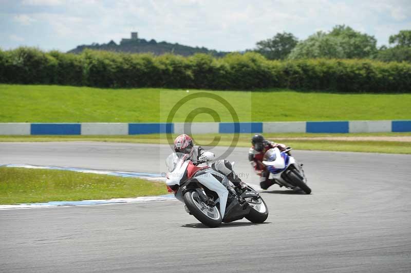 Motorcycle action photographs;donington;donington park leicestershire;donington photographs;event digital images;eventdigitalimages;no limits trackday;peter wileman photography;trackday;trackday digital images;trackday photos